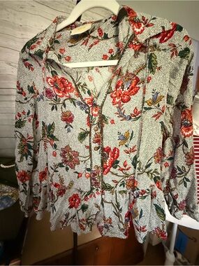 Anthropologie Maeve Floral Button-Front Blouse in White with Red & Green Accents
